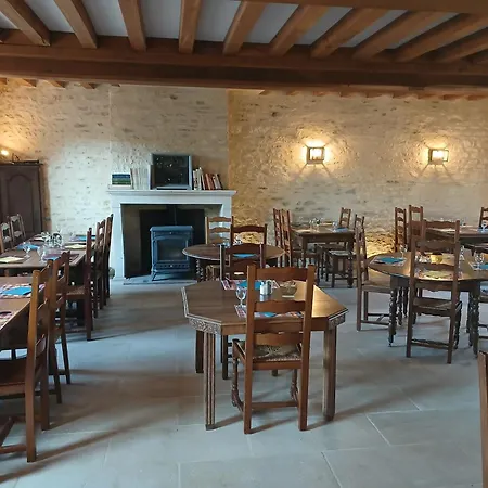 Le Relais Des Cavaliers Gourmands * Lagesse